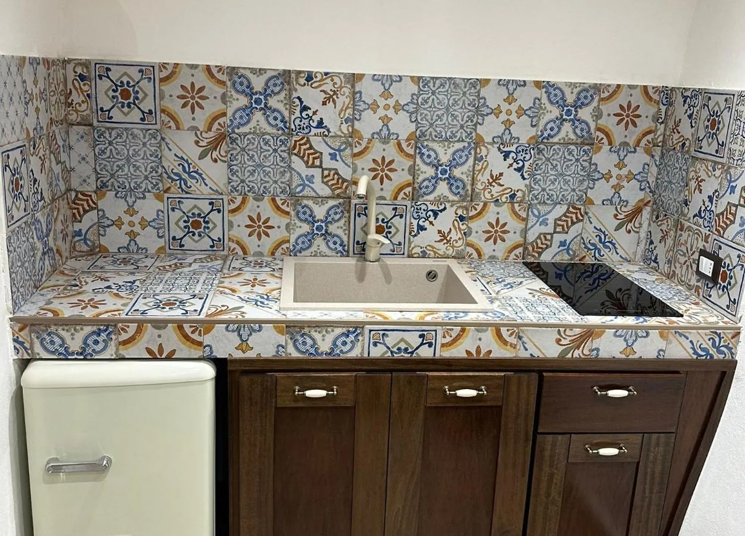 Lucky House Apartment Palermo 0*,  Italy