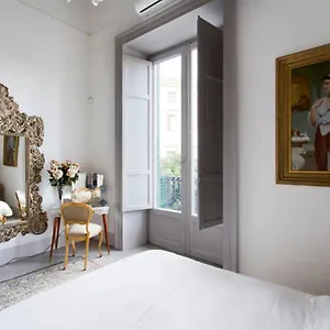  Apartment Piazza Marina Chic